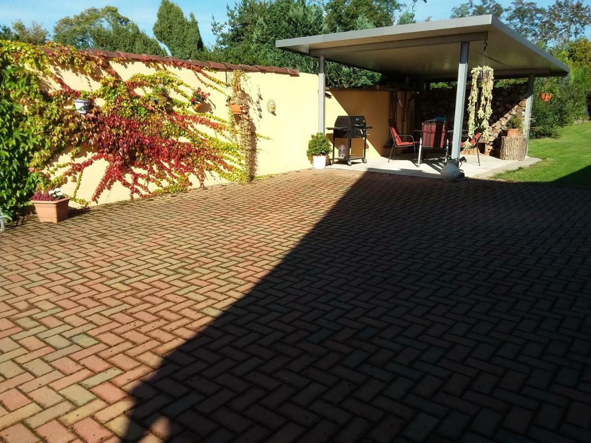 Kleines Zuhause Apartman Magdeburg Kültér fotó